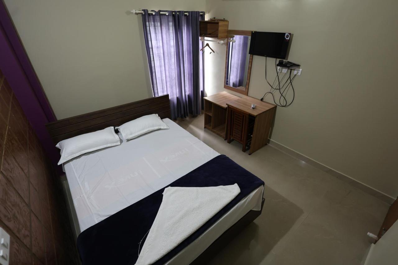Hotel Wayanad Regal Residency Kalpatta Exteriér fotografie